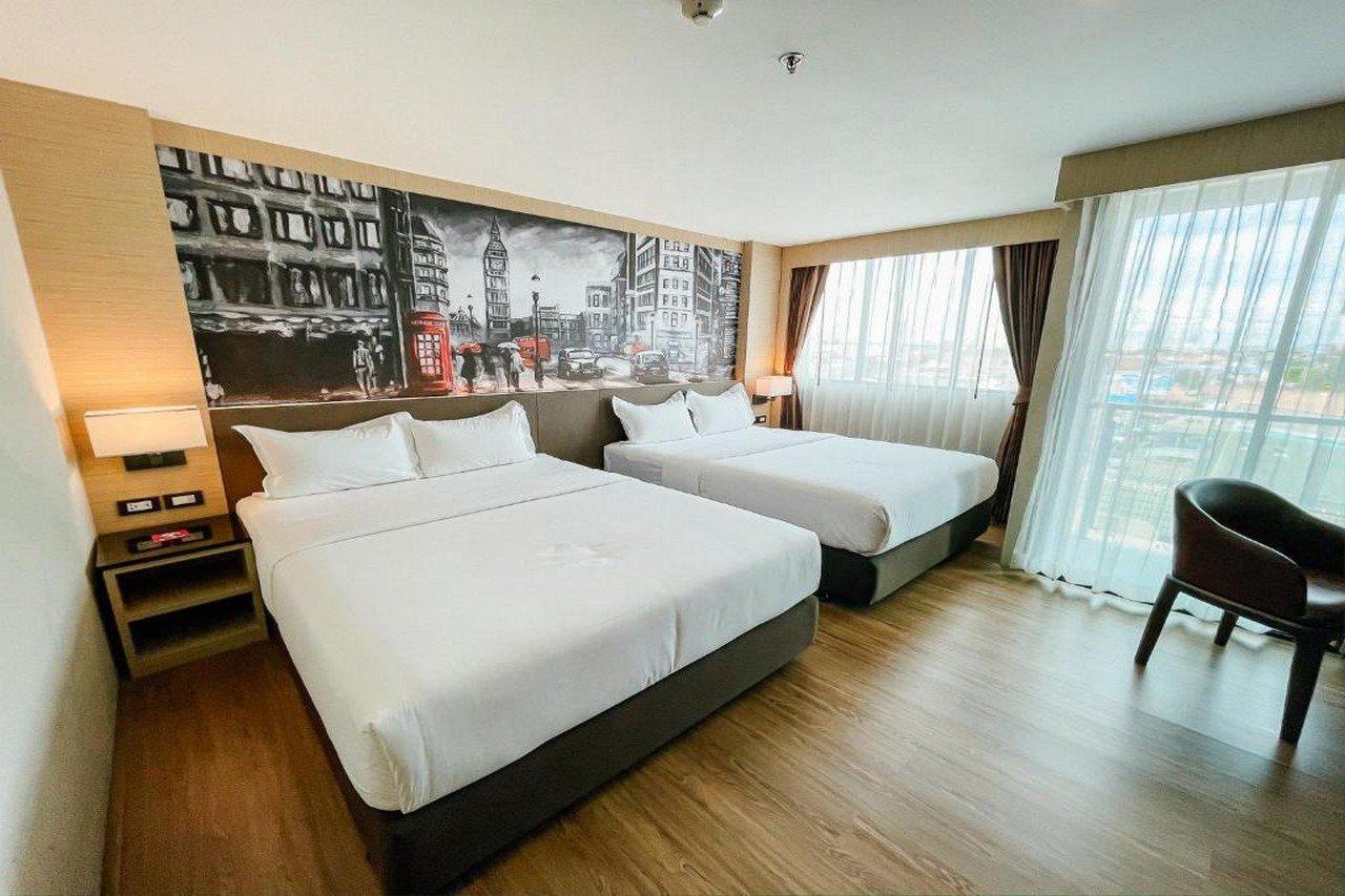 Glow Inn South Pattaya Bagian luar foto