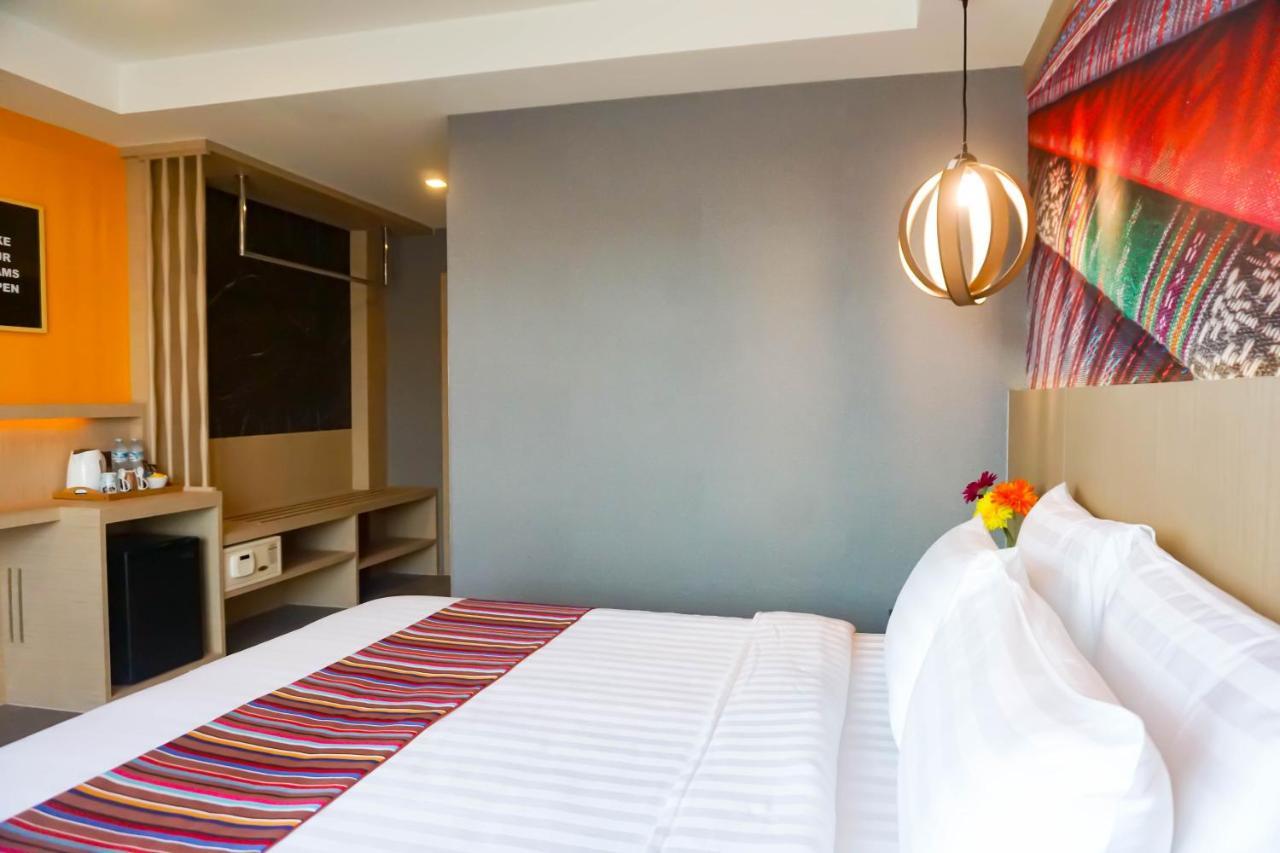 Glow Inn South Pattaya Bagian luar foto