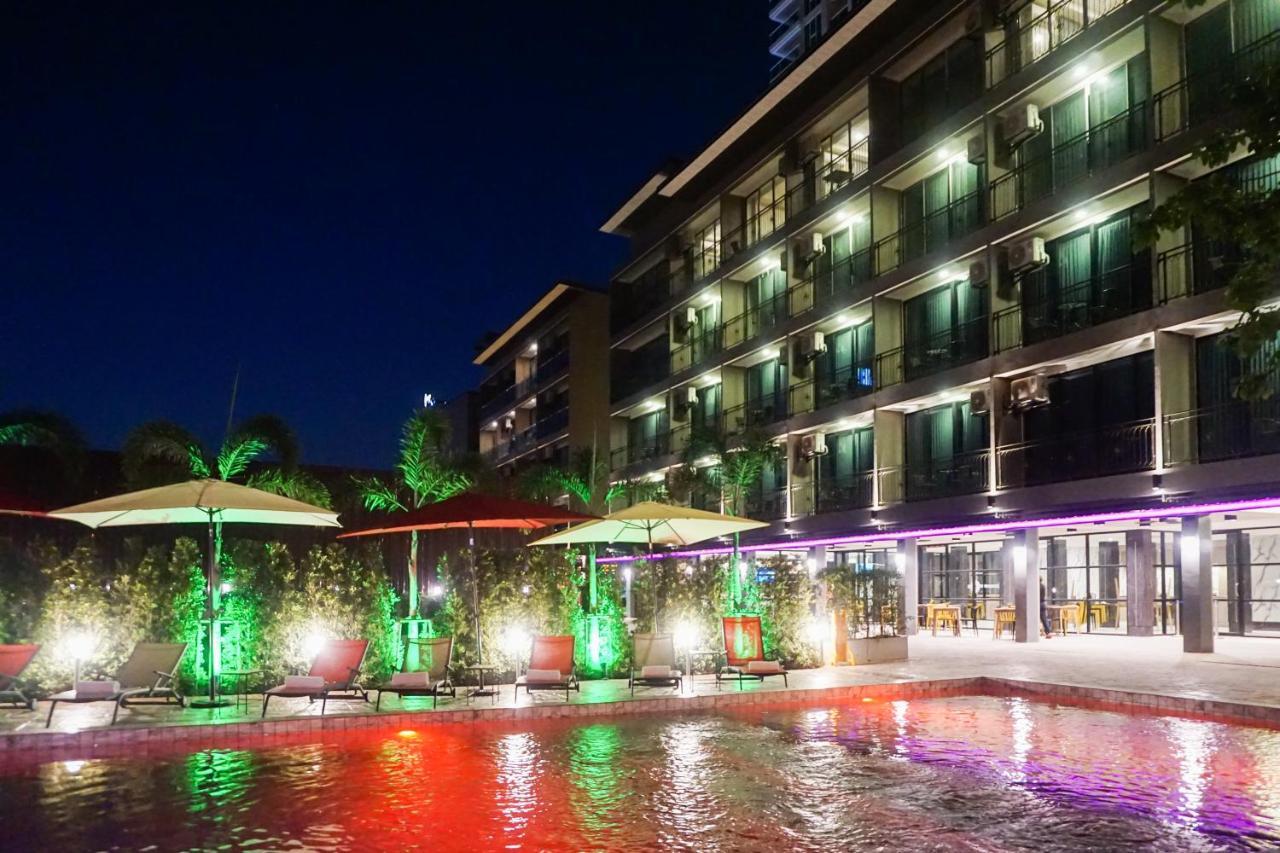 Glow Inn South Pattaya Bagian luar foto